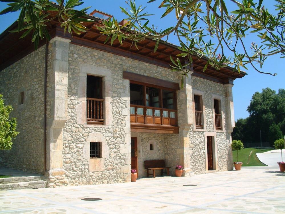 Hotel Aldama Golf Quintana de Llanes Ngoại thất bức ảnh
