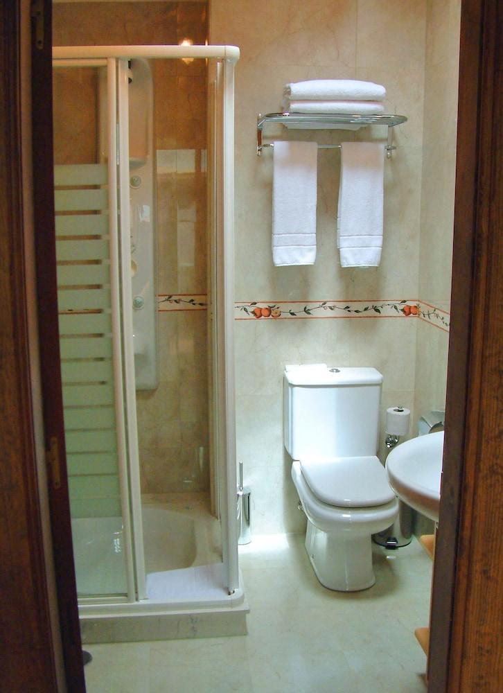Hotel Aldama Golf Quintana de Llanes Ngoại thất bức ảnh