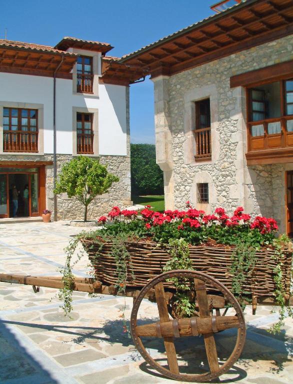 Hotel Aldama Golf Quintana de Llanes Ngoại thất bức ảnh